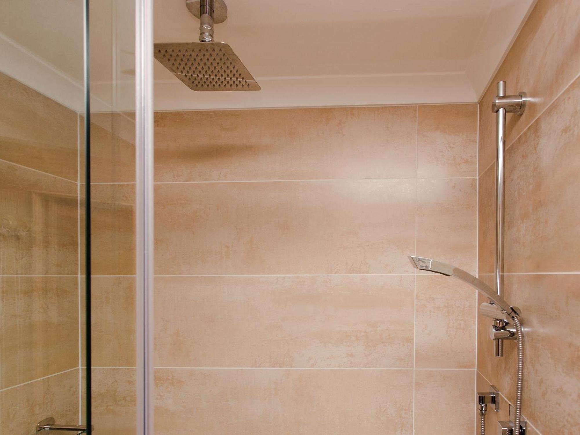 Solent View Apartment Каус Екстериор снимка